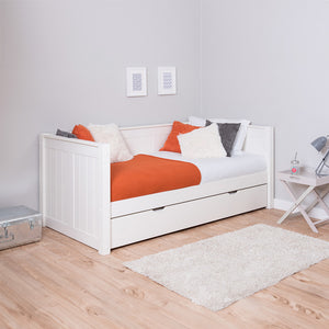 classic-white-wooden-single-daybed-with-trundle-closed