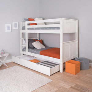 white-classic-bunk-bed-with-trundle-from-different-angle